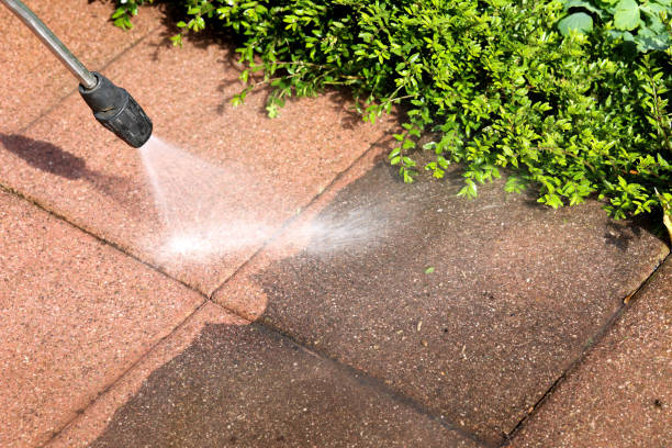 Best Garage Pressure Washing  in Mcmechen, WV
